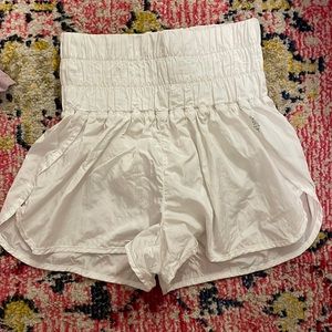 the way home shorts- white